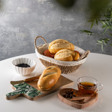 Cesta Oval de Sisal na mesa posta de café da manhã