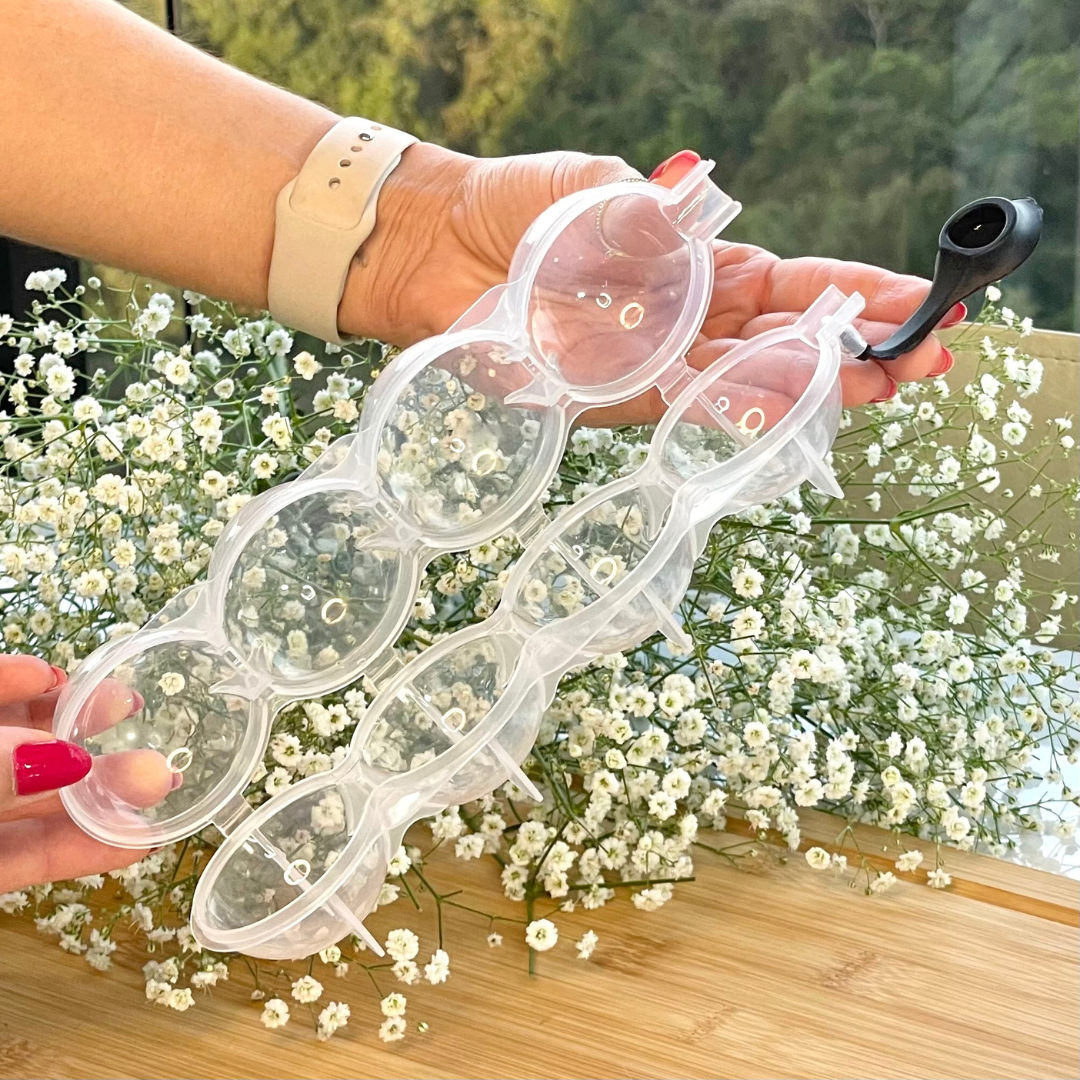 Forma para Gelo 4 Cavidades Redondas de Plástico 250ml