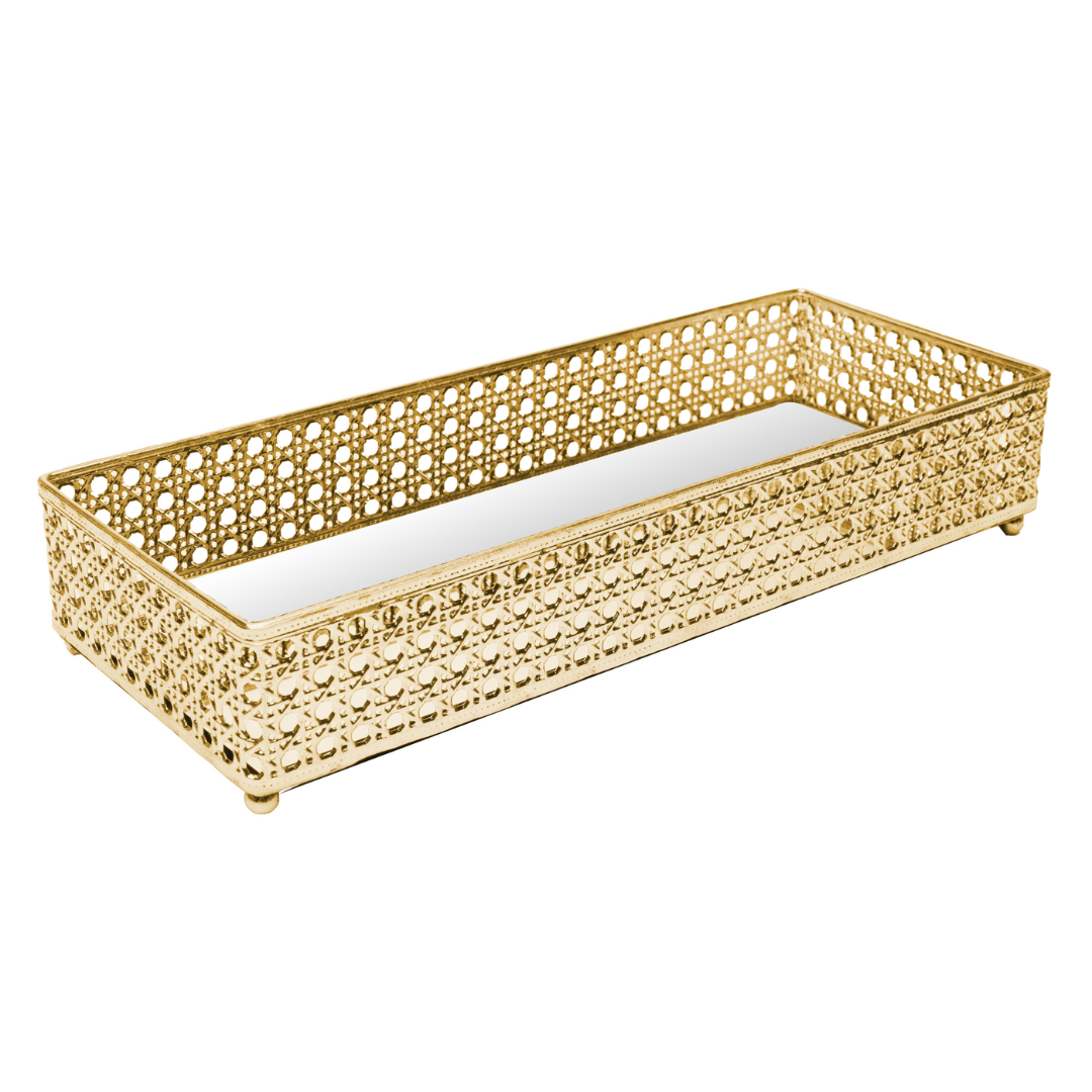 Bandeja retangular de metal Versalhes dourada com fundo espelhado fundo branco