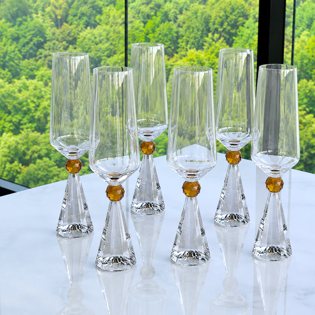 Jogo 6 Taças Base Cristal para Champanhe Âmbar 305ml  na bancada