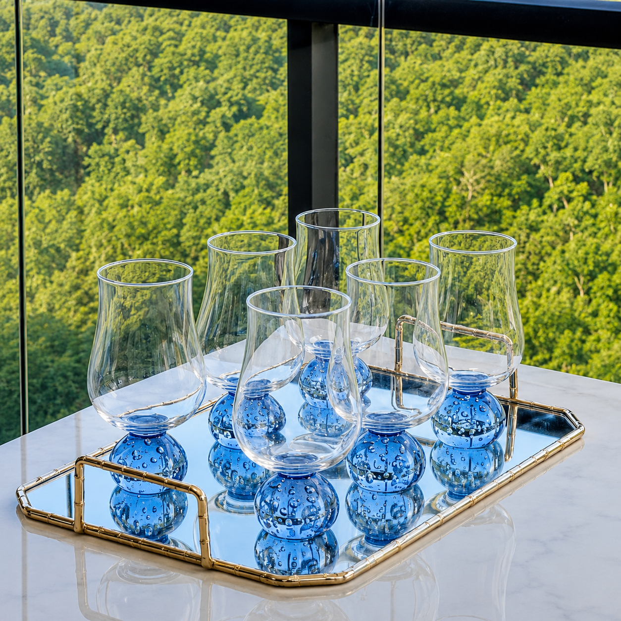 Jogo 6 Taças Base Esfera para Vinho Azul e Transparente 440ml na bancada