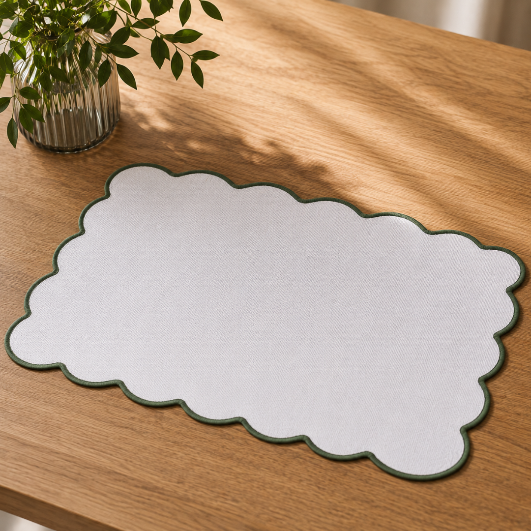 Jogo Americano Retangular Cloud Poliester Branco na mesa
