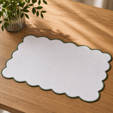 Jogo Americano Retangular Cloud Poliester Branco na mesa