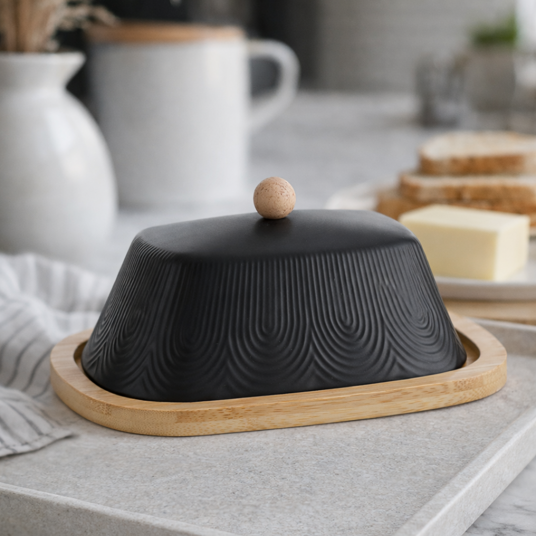 Manteigueira Oasis Preto na bancada