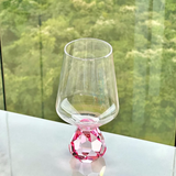 Taça base bolinha rosa na bancada
