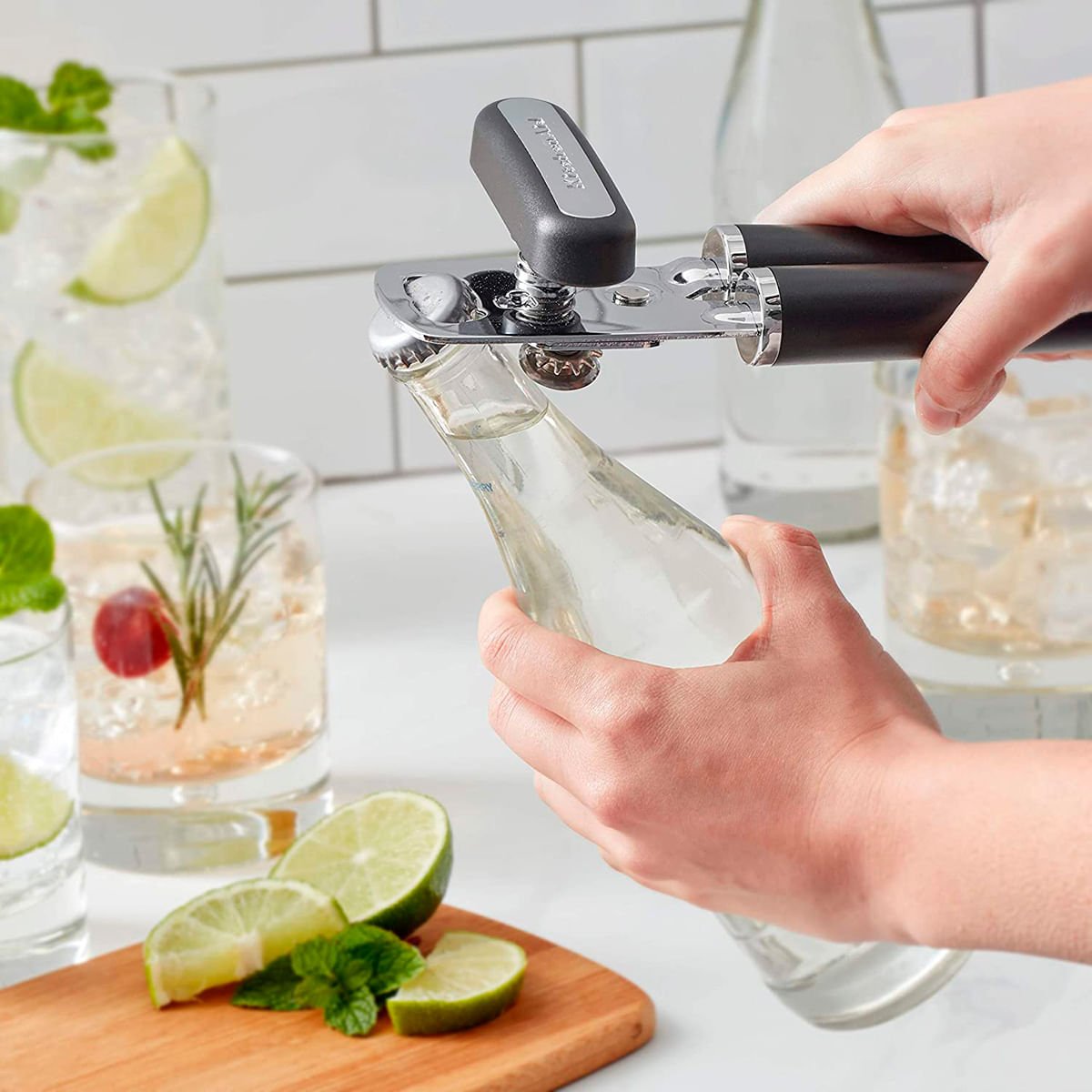 Abridor de Latas Soft Touch Preto KitchenAid - Ela Decora