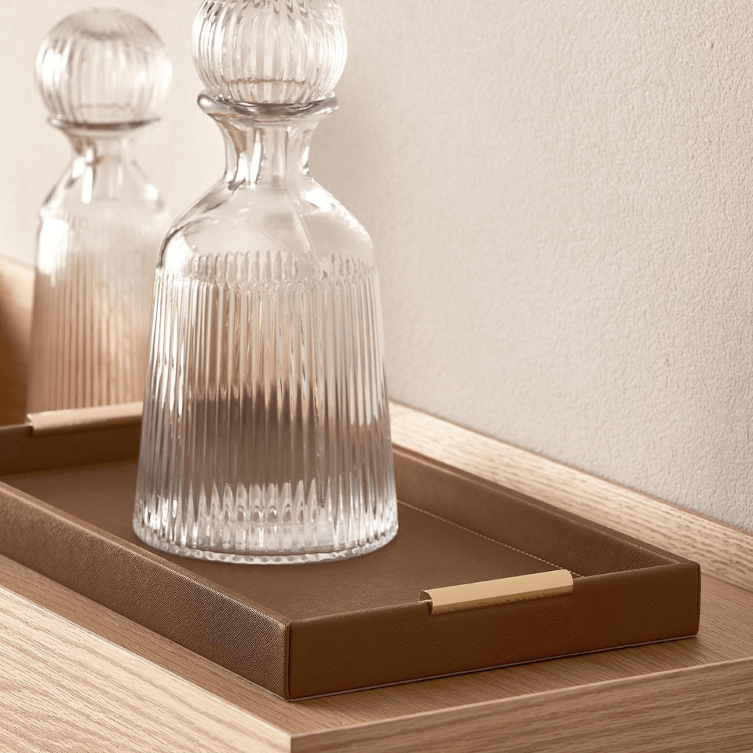 Bandeja Decorativa em MDF e PU Marrom P 33cm - Ela Decora
