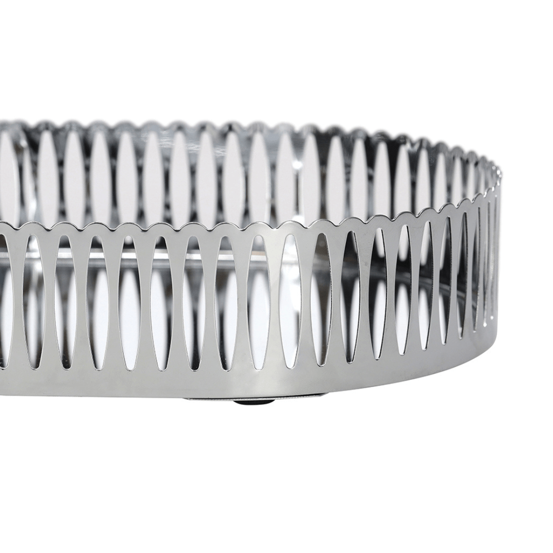 Bandeja Oval de Metal Espelhada Cromada 26cm - Ela Decora