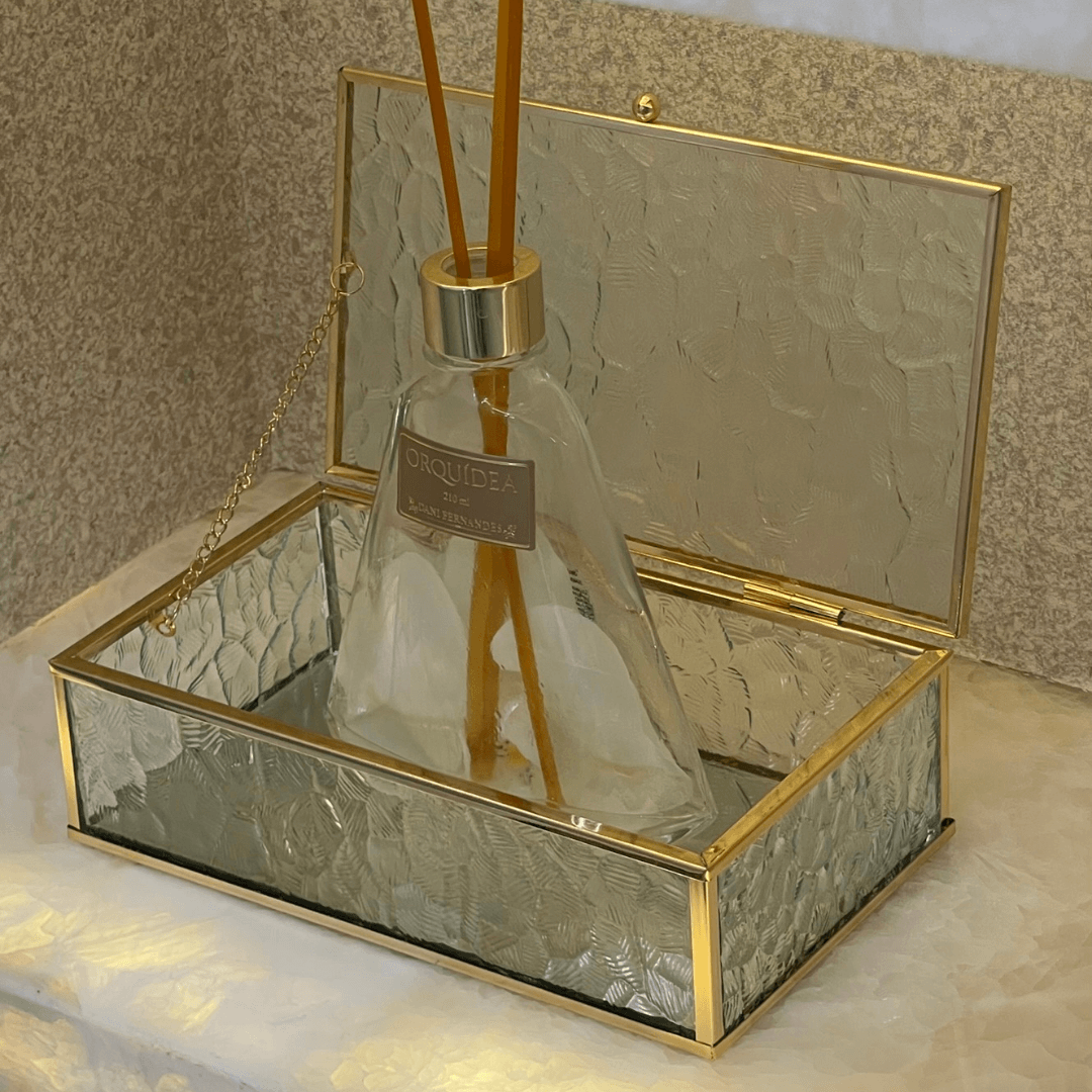 Caixa de Vidro e Metal Dourado 21cm P - Ela Decora