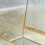 Caixa de Vidro e Metal Dourado 25cm G - Ela Decora