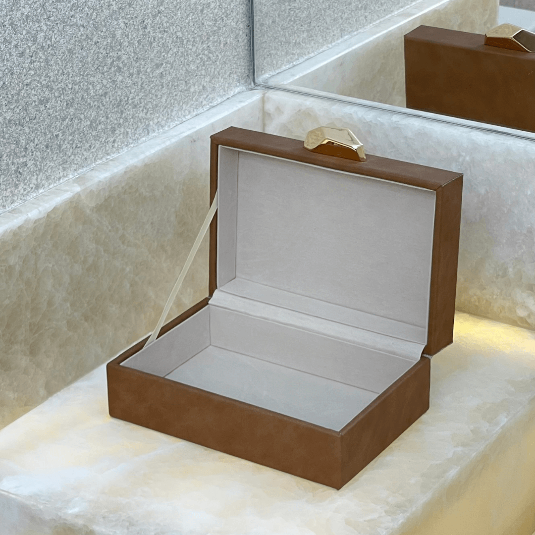 Caixa Decorativa em MDF e PU Marrom 19cm P - Ela Decora