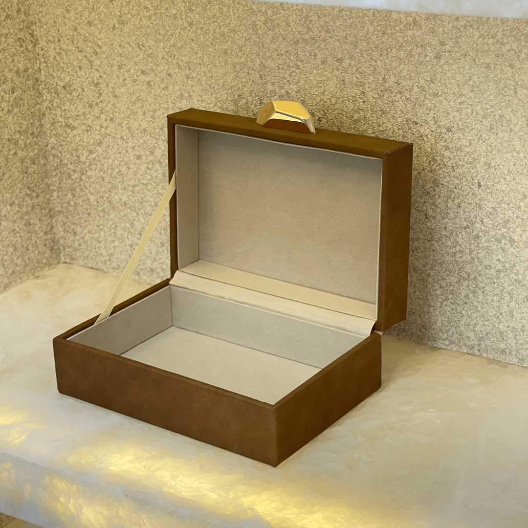 Caixa Decorativa em MDF e PU Marrom 19cm P - Ela Decora
