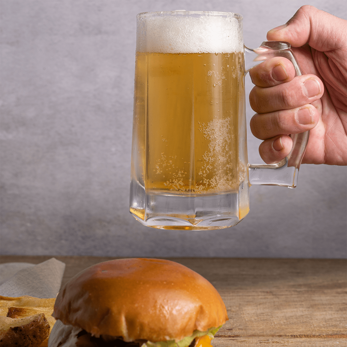Caneca Para Chopp e Cerveja de Vidro Hamburgo 365ml - Ela Decora
