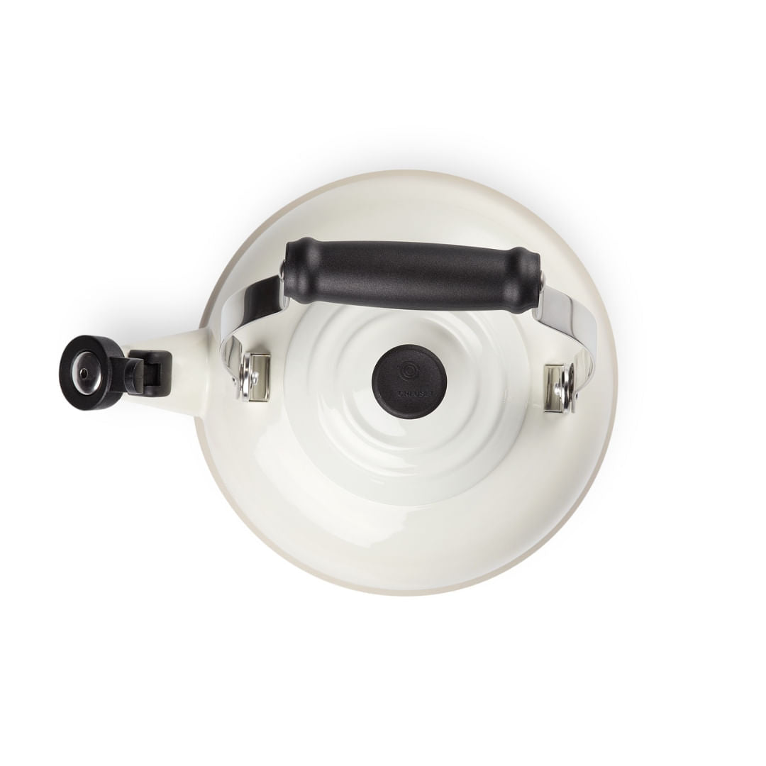 Chaleira Classica com Apito Meringue 1,6 Litros Le Creuset - Ela Decora