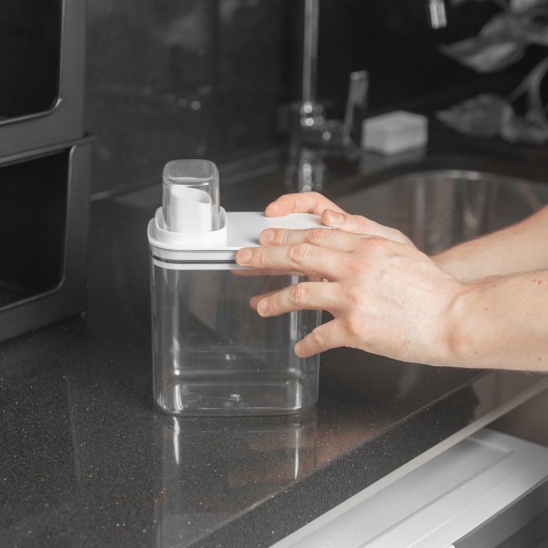 Pote Hermético Dispenser Flow Branco 1,5 Litros