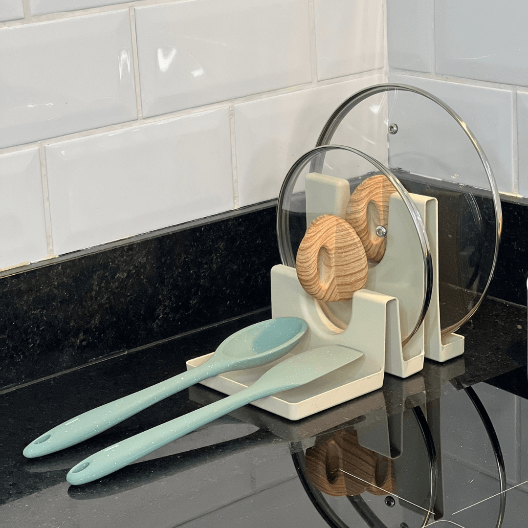 Organizador de tampas de panelas e suporte para colheres ou utensilios