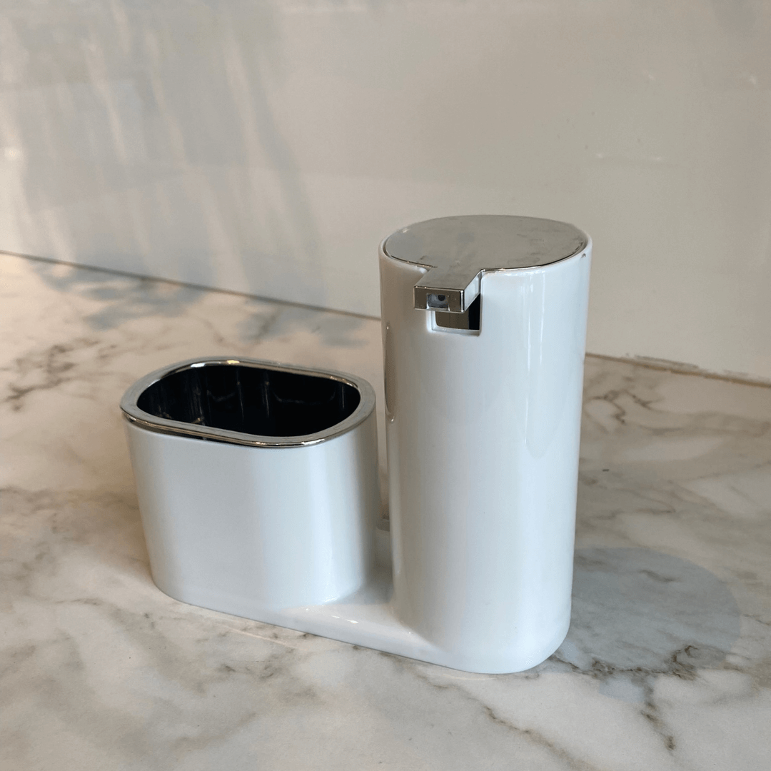 Dispenser Para Detergente E Bucha Branco Com Cromado Linha Conceito - Ela Decora
