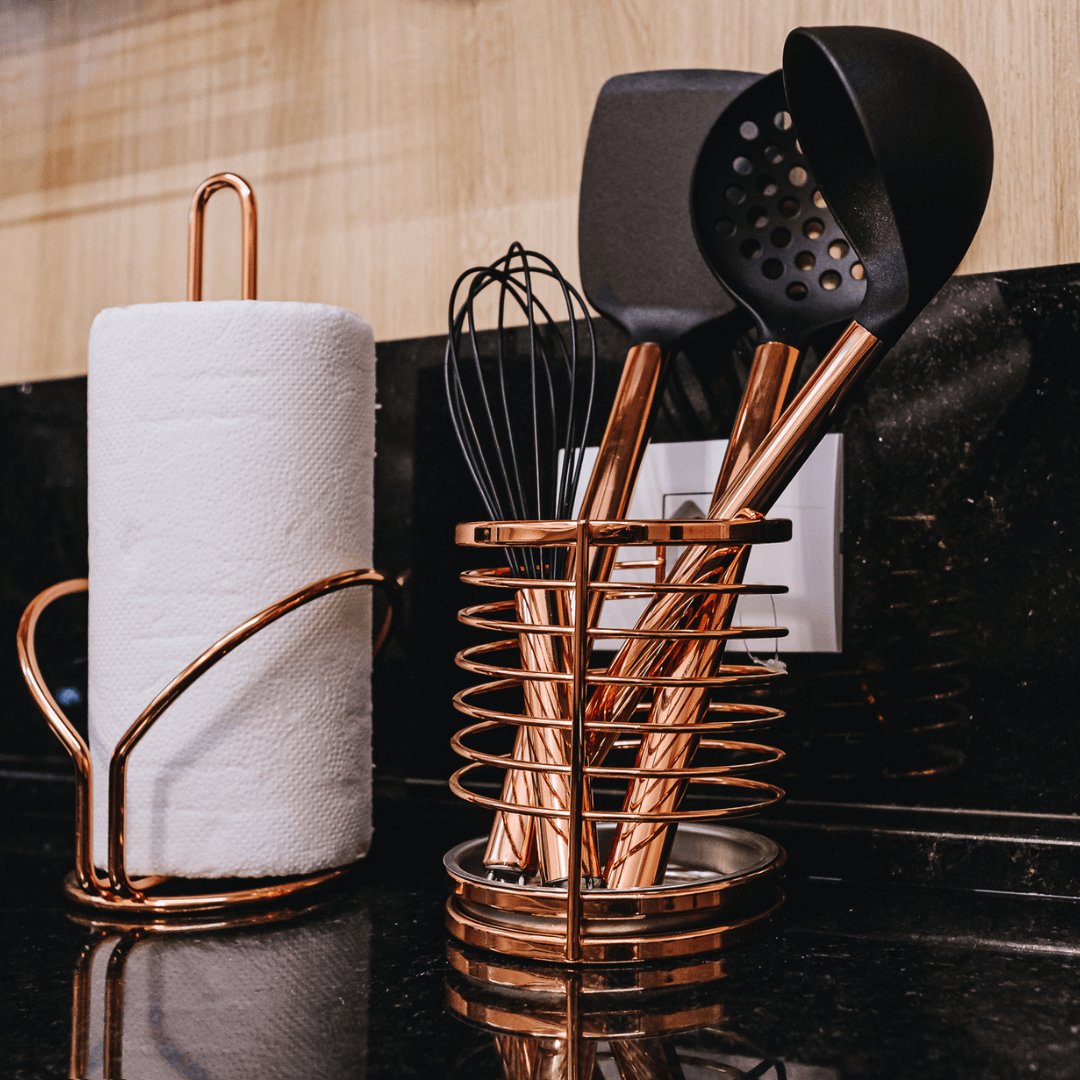 Escumadeira de Nylon Preta com Cabo de Aço Inox Rose Gold 34cm - Ela Decora