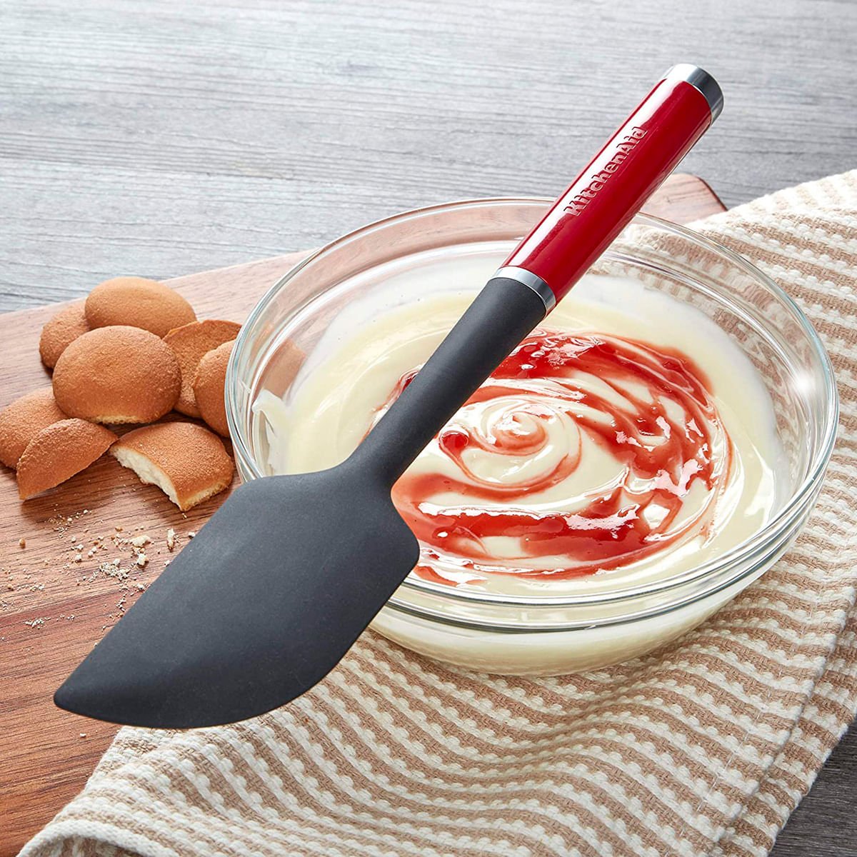 Espátula Pão Duro Silicone Vermelho e Preto KitchenAid - Ela Decora