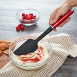 Espátula Pão Duro Silicone Vermelho e Preto KitchenAid - Ela Decora