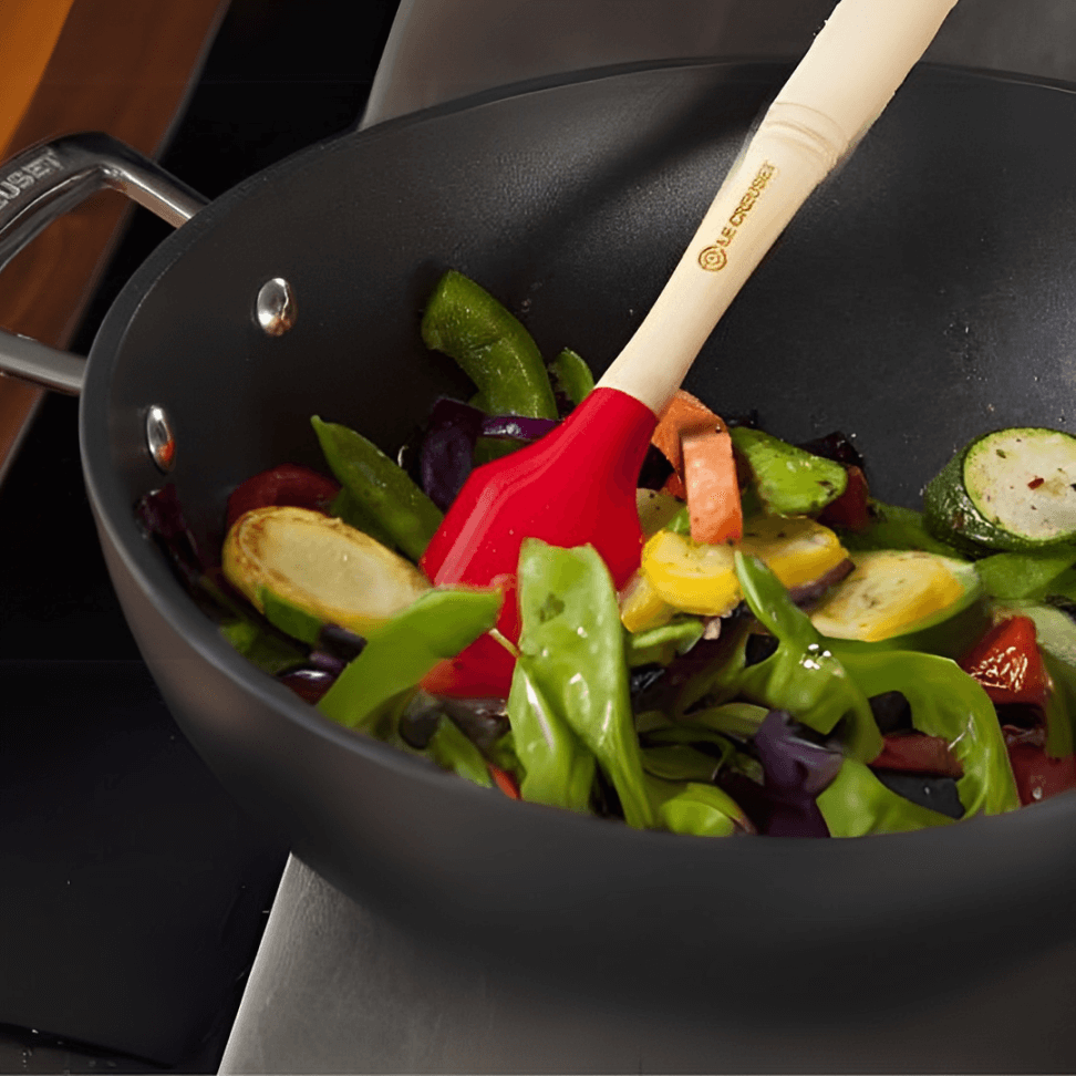 Espátula Pequena Silicone Vênus Vermelha Le Creuset - Ela Decora