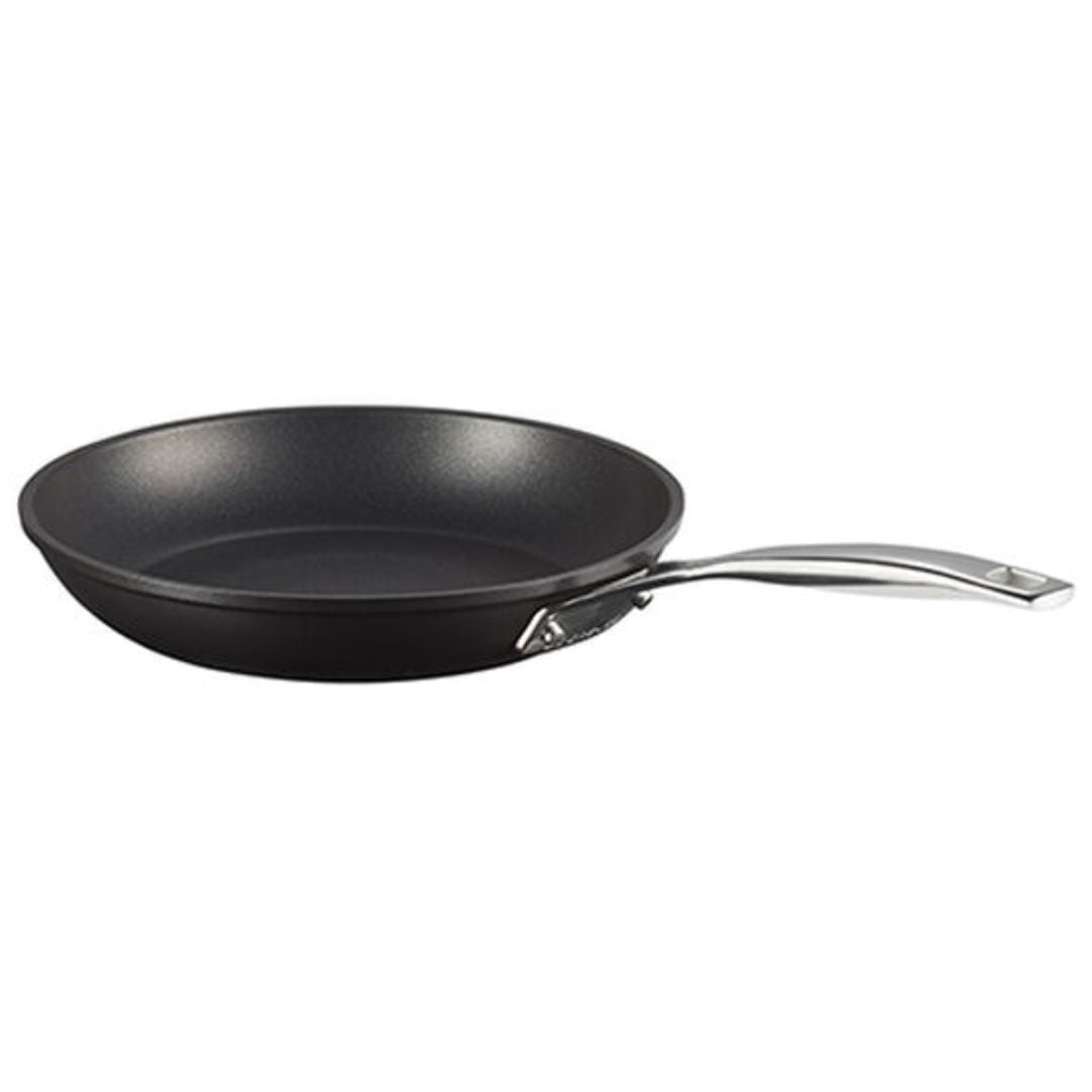 Frigideira Rasa Antiaderente TNS 28cm Le Creuset - Ela Decora