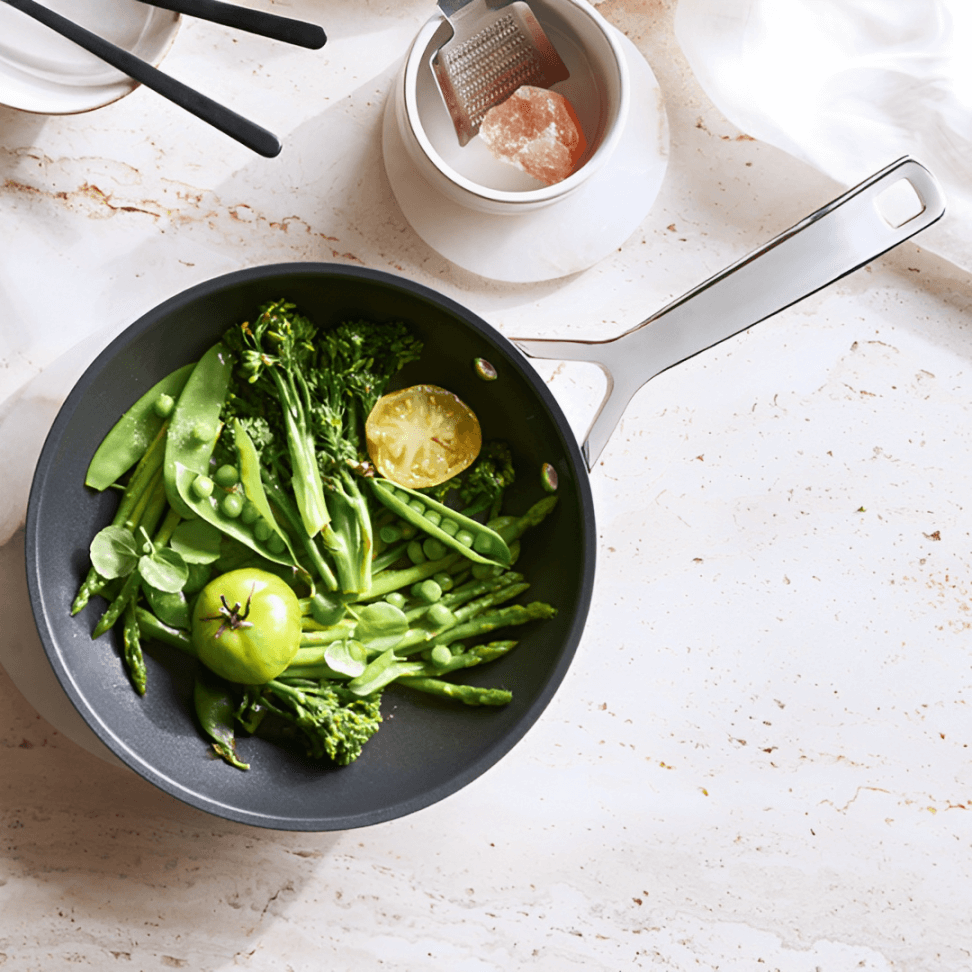 Frigideira Rasa Antiaderente TNS Le Creuset - Ela Decora