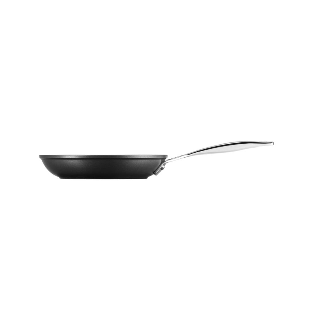 Frigideira Rasa Antiaderente TNS Pro 26cm Le Creuset - Ela Decora