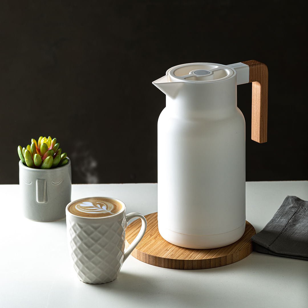 Garrafa Térmica de Plástico Organic Branco 1 Litro - Ela Decora