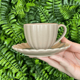 Jogo 2 Xícaras de Café com Pires de Porcelana Petala Areia Matt 90ml - Ela Decora