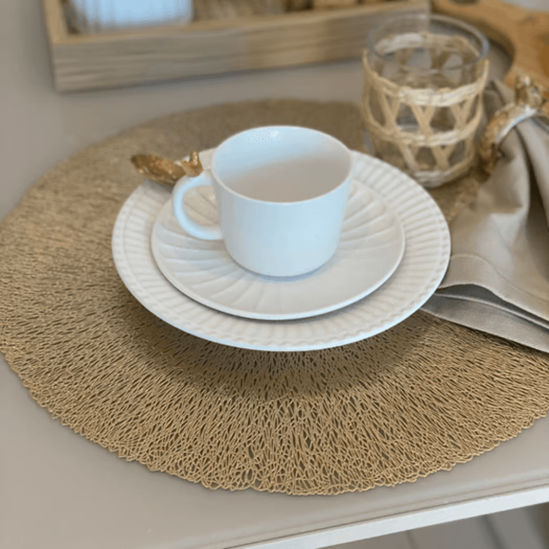 Jogo Americano de Plástico Columbus Dourado 38cm - Ela Decora