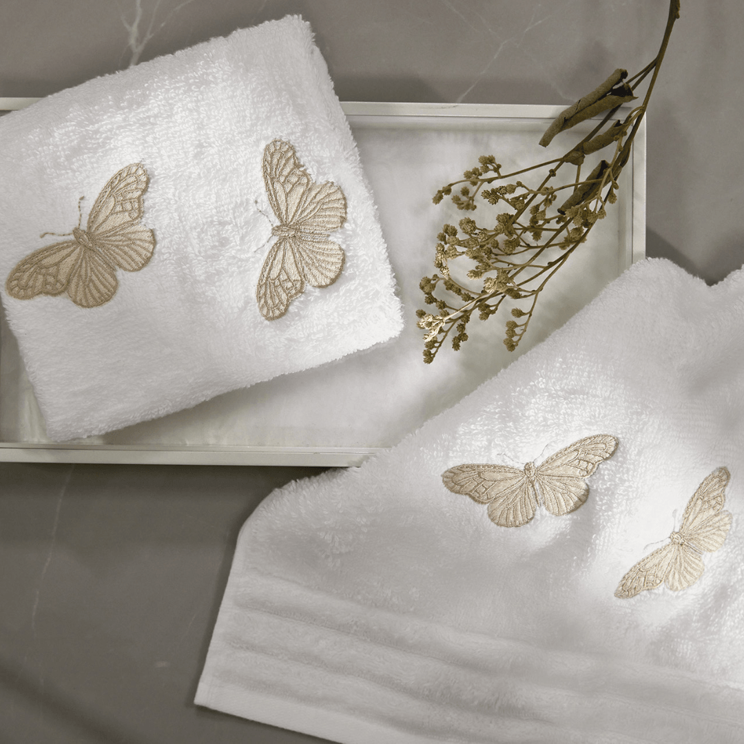 Jogo de Visita Toalha Lavabo Botanici Borboleta em Algodão Branco 50cm x 30cm Embalagem Presenteável 2 Peças Trussardi - Ela Decora