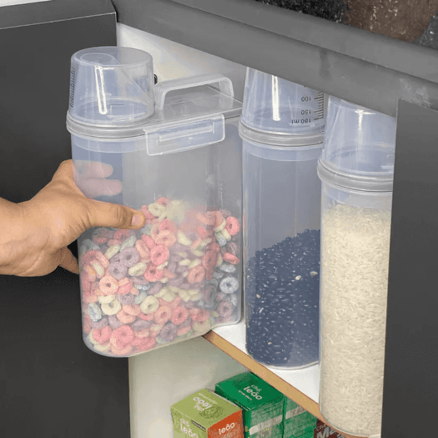 Kit 3 Potes Herméticos Porta Mantimento com Copo Medidor 2,5 Litros - Ela Decora
