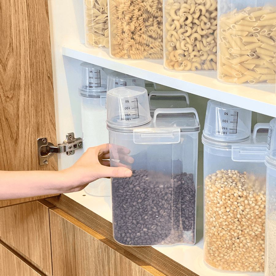Kit 3 Potes Herméticos Porta Mantimento com Copo Medidor 2,5 Litros - Ela Decora