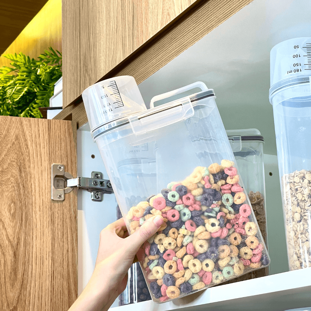 Kit 3 Potes Herméticos Porta Mantimento com Copo Medidor 2,5 Litros - Ela Decora