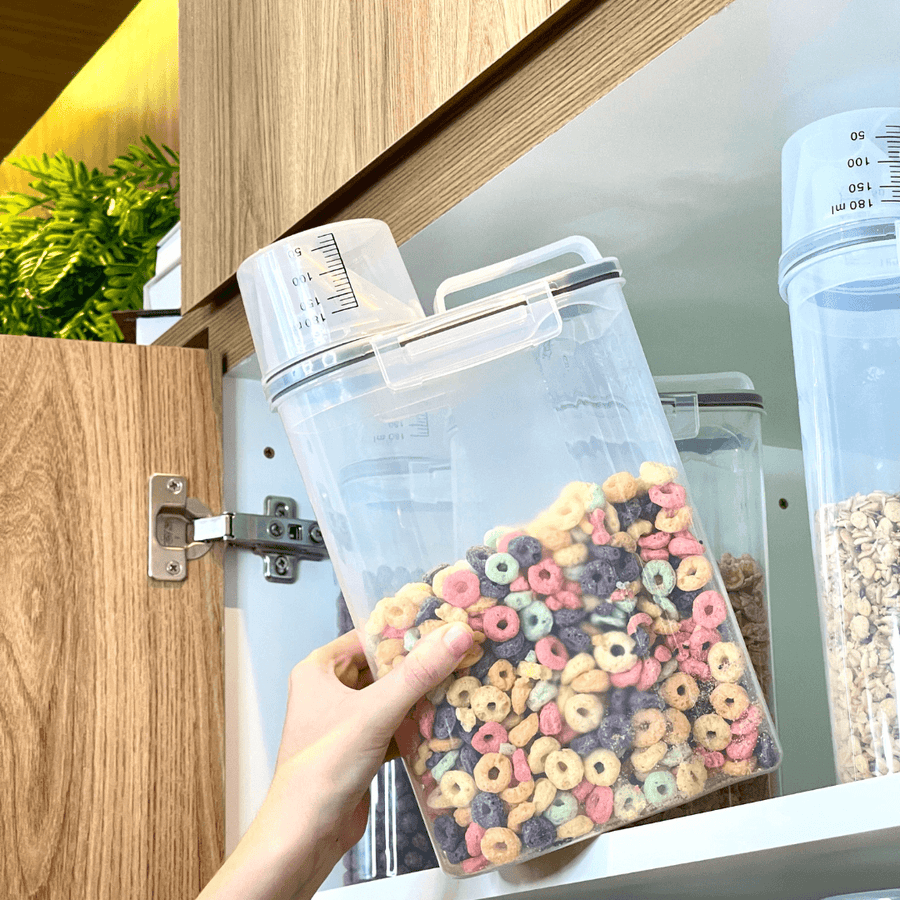 Kit 3 Potes Herméticos Porta Mantimento com Copo Medidor 2,5 Litros - Ela Decora