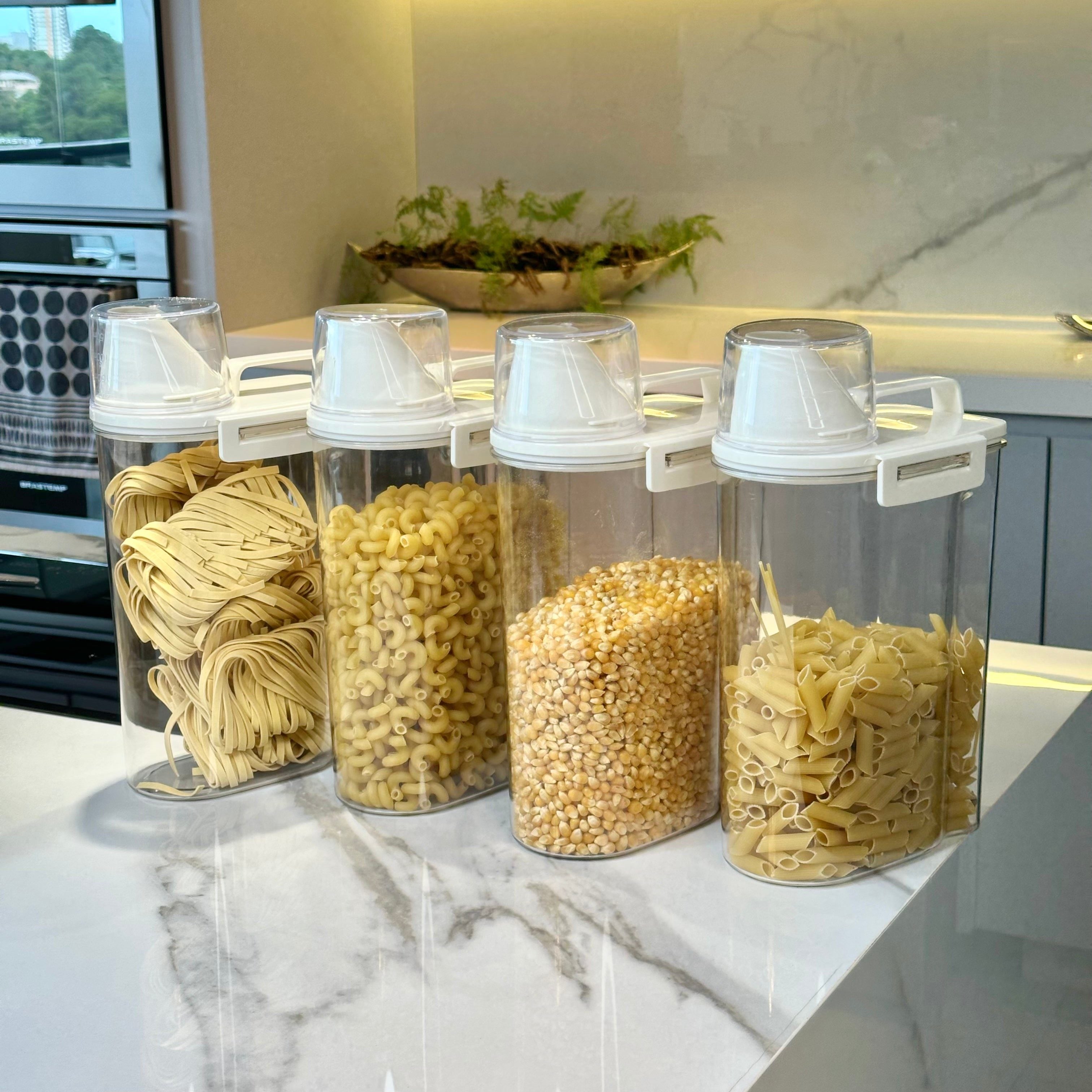 Kit 4 Potes com mantimentos na bancada