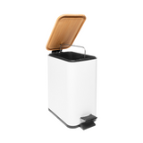 Lixeira Quadrada com Pedal de Metal e Tampa de Bambu Branca 5 L