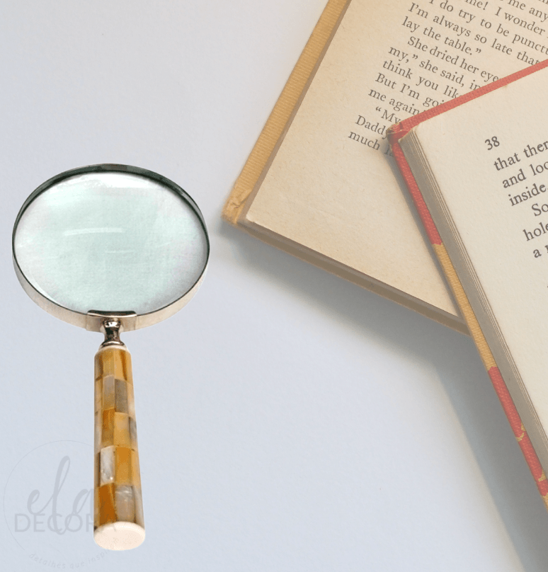 Lupa de Aumento em Madre Perola Cromado 22cm x 10cm - Ela Decora
