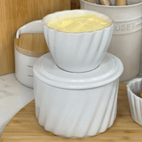 Manteigueira Francesa Twist em Cerâmica Branca 250g - Ela Decora