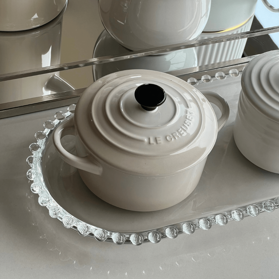Mini Cocotte Meringue com Pegador Preto 10cm Le Creuset - Ela Decora