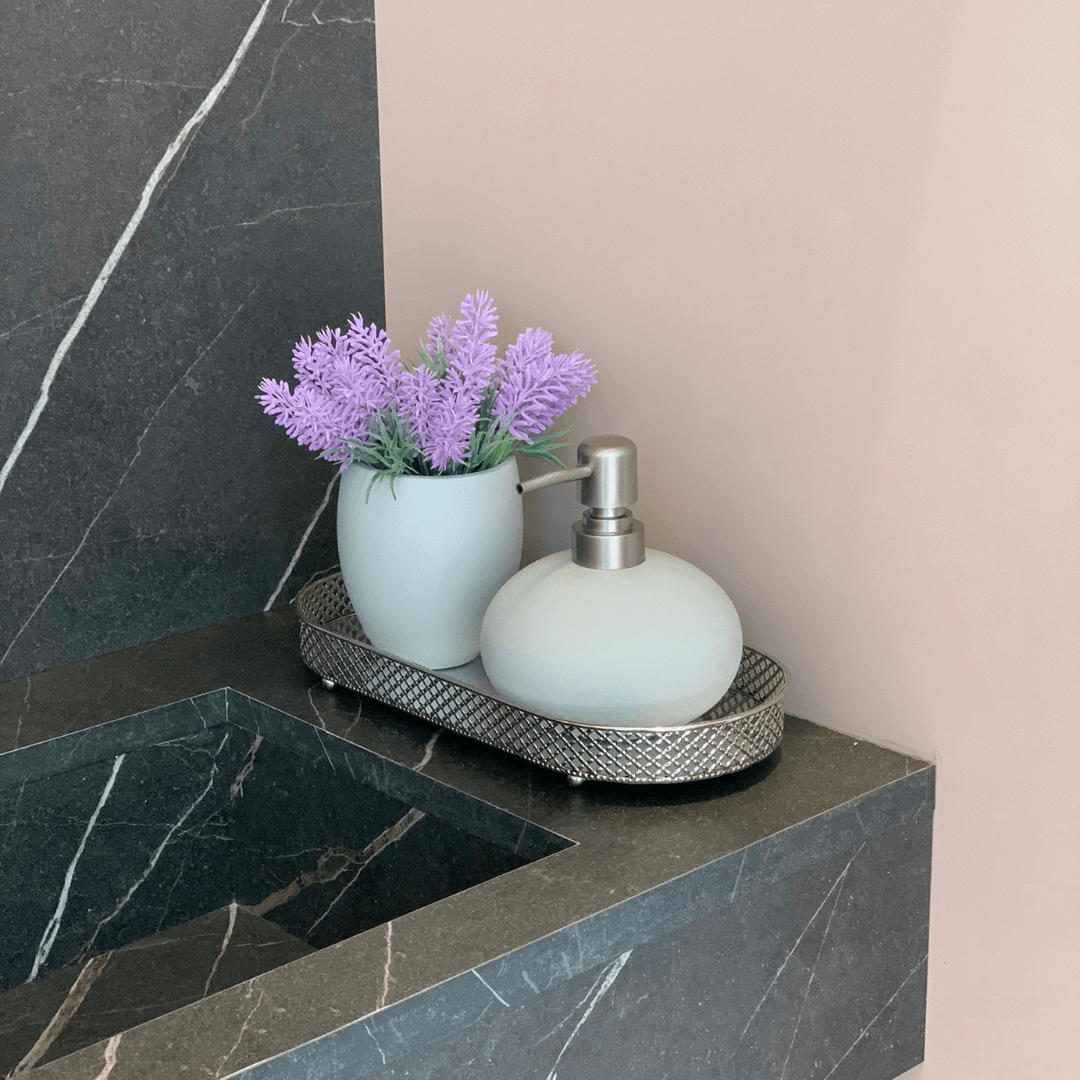Porta Sabonete Líquido Redondo em Cimento Cinza 13cm - Ela Decora