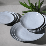 Prato de Sobremesa Orgânico Concreto Cinza 19,5cm - Ela Decora