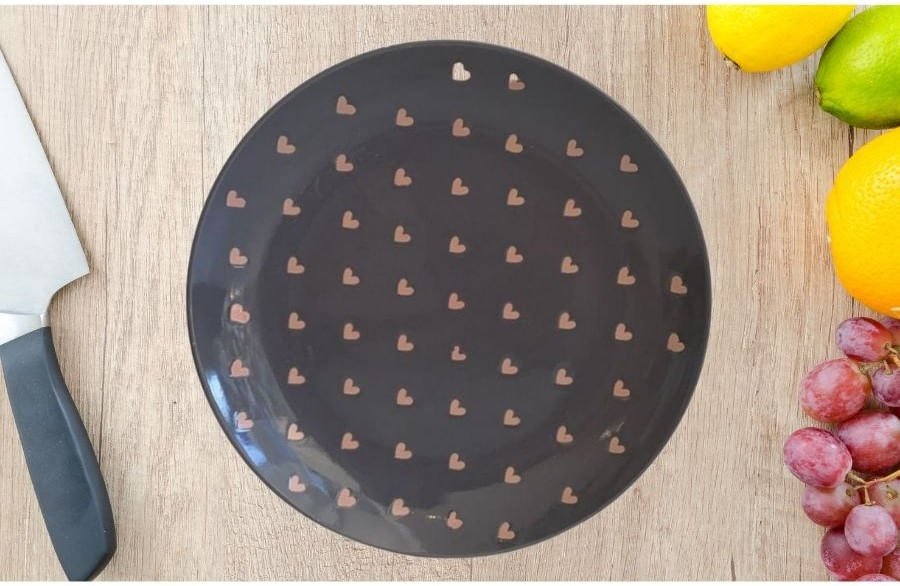 Prato em Cerâmica Coração Cinza 20,5cm - Ela Decora