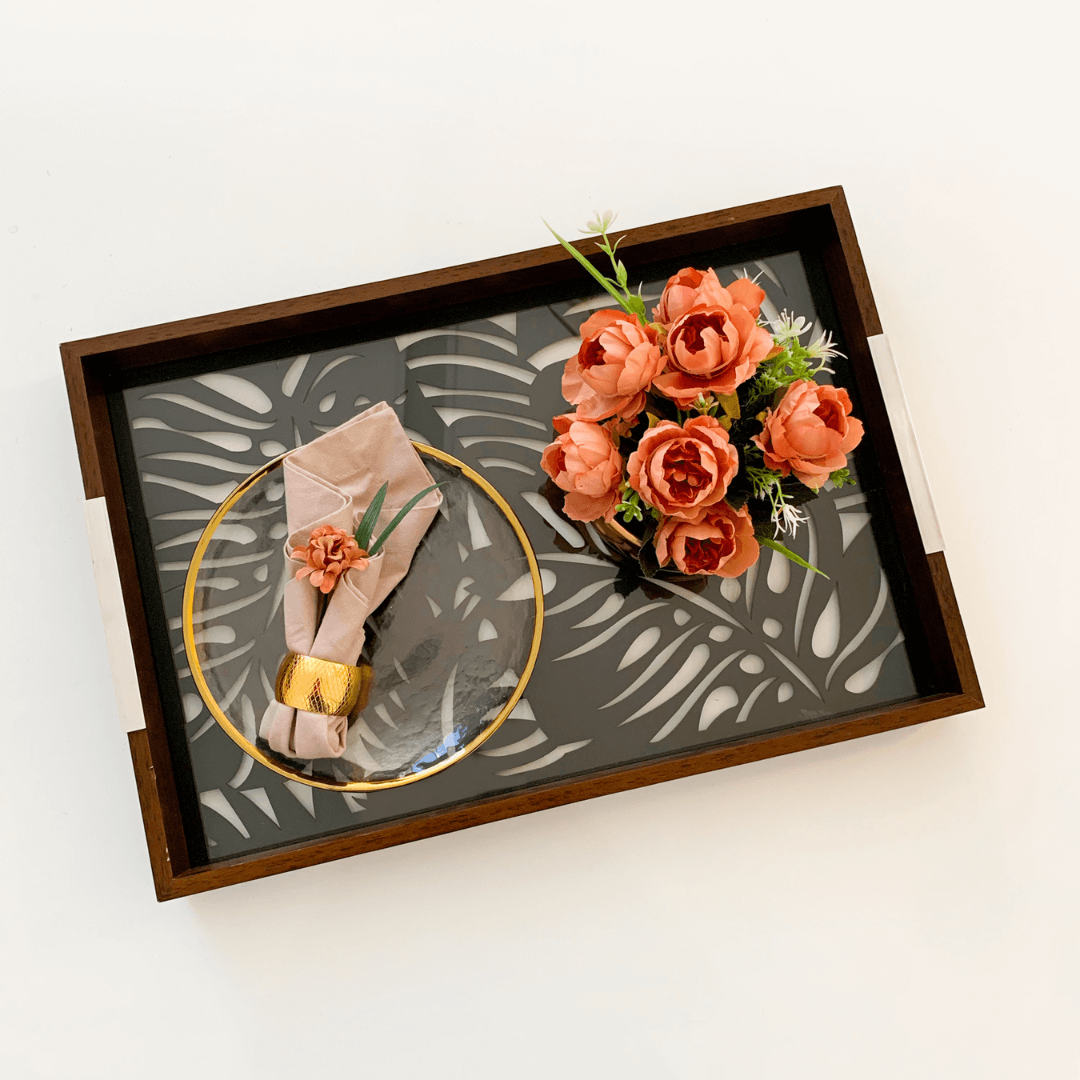 Prato Sobremesa Cristal De Chumbo com Borda Fio de Ouro Wolf - 21 cm - Ela Decora