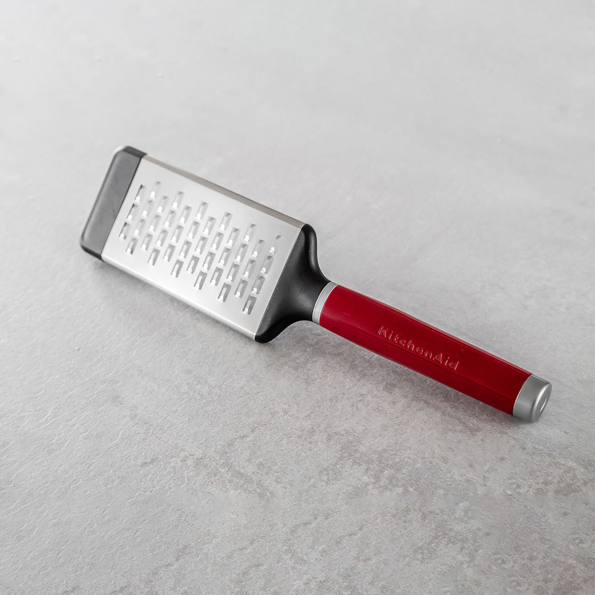 Ralador com Cabo Flat Vermelho e Preto KitchenAid - Ela Decora