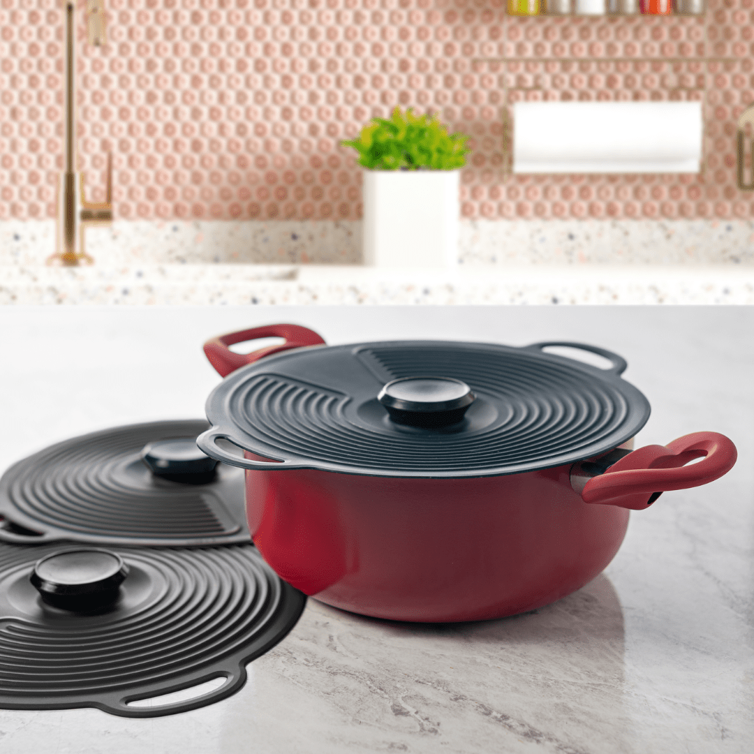 Tampa de Silicone para Panela 27cm Preta - Ela Decora