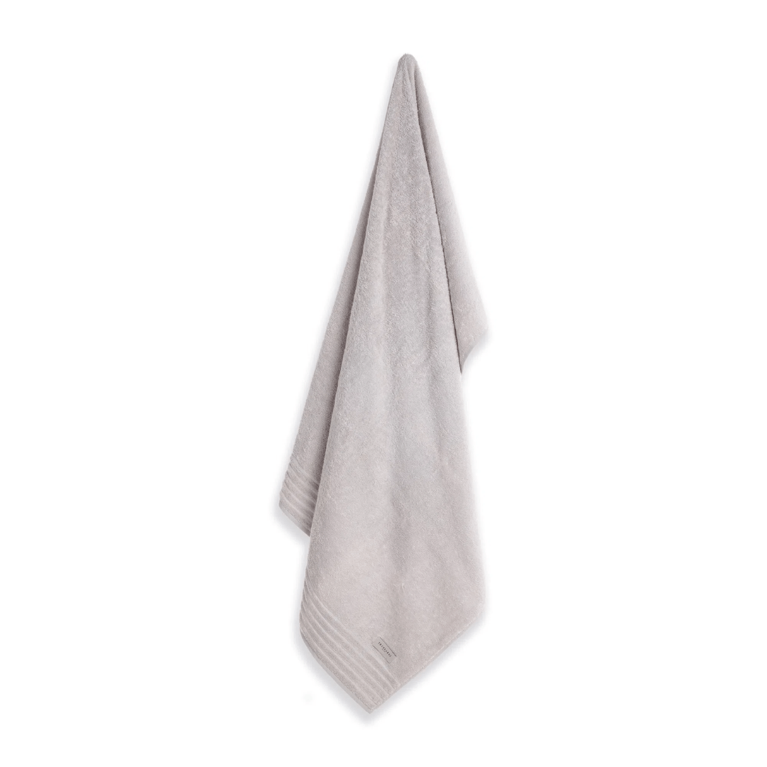 Toalha de Banho Imperiale em Algodão Gelo 1,40m x 70cm Trussardi - Ela Decora