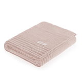 Toalha de Banho Imperiale em Algodão Soft Rose 1,40m x 70cm Trussardi - Ela Decora