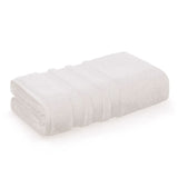 Toalha de Banho Suprema em Algodão Branca 1,40m x 70cm Macio Karsten - Ela Decora